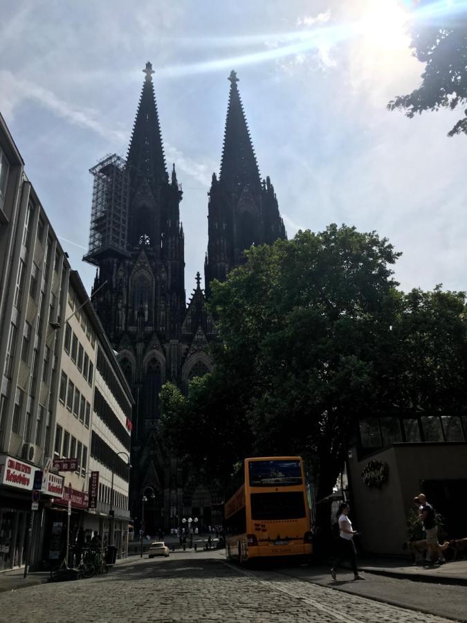 City Apartment Am Dom Кёльн Экстерьер фото