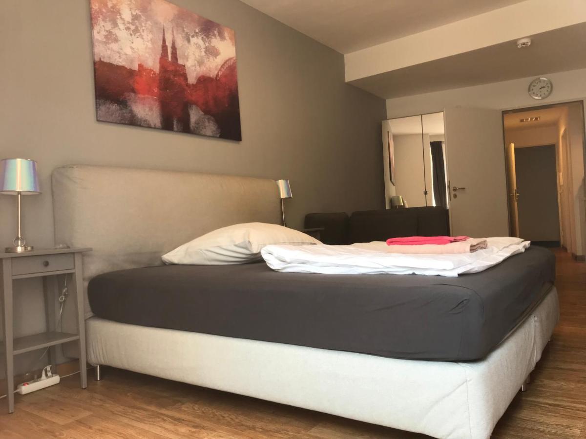 City Apartment Am Dom Кёльн Экстерьер фото